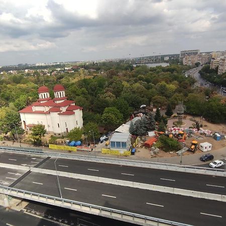 Lake And Park View Residence Bucarest Esterno foto
