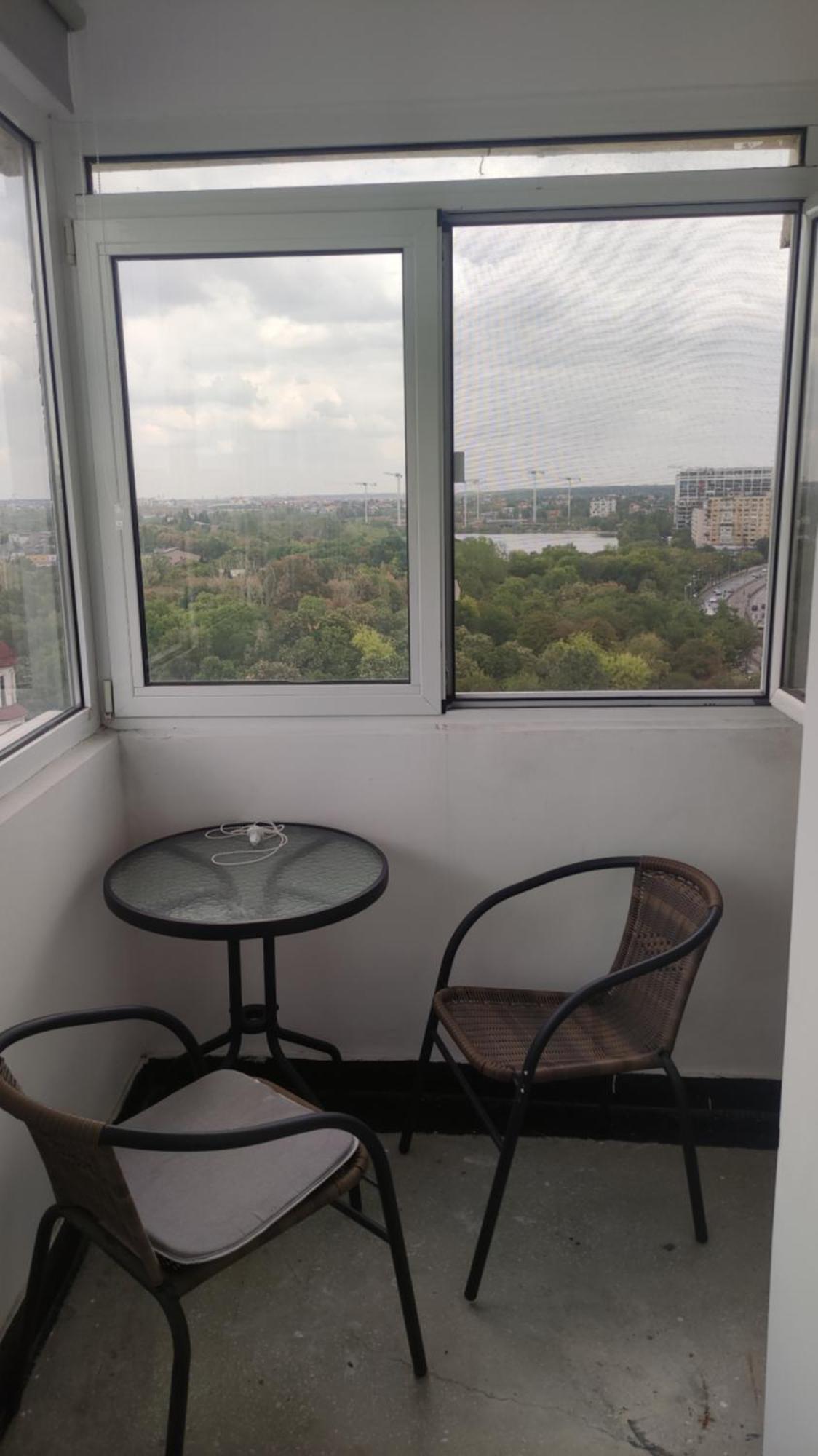 Lake And Park View Residence Bucarest Esterno foto